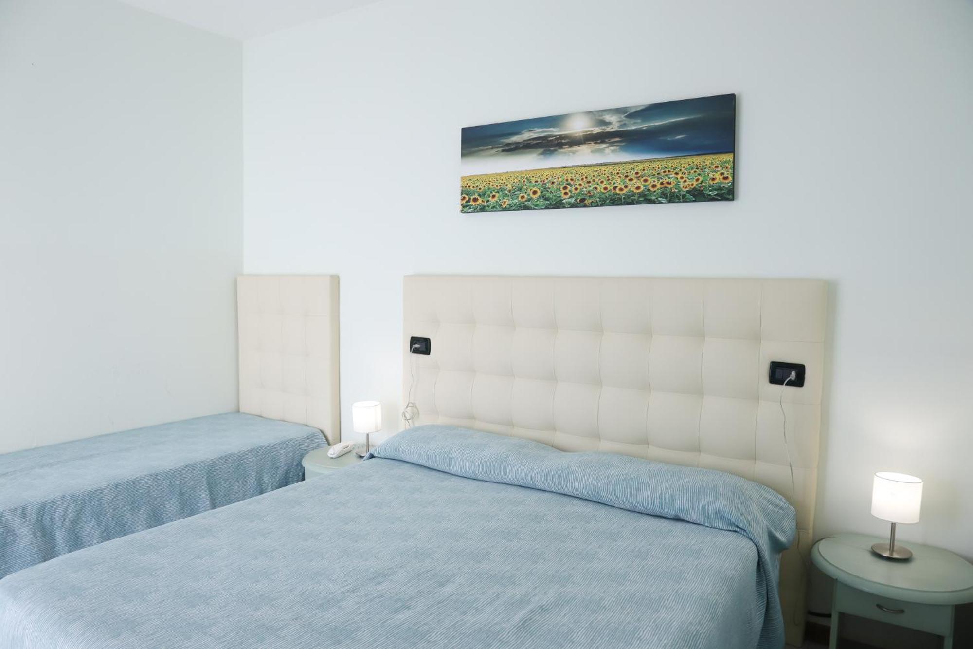 Hotel La Bussola リド・ディ・イエゾロ エクステリア 写真
