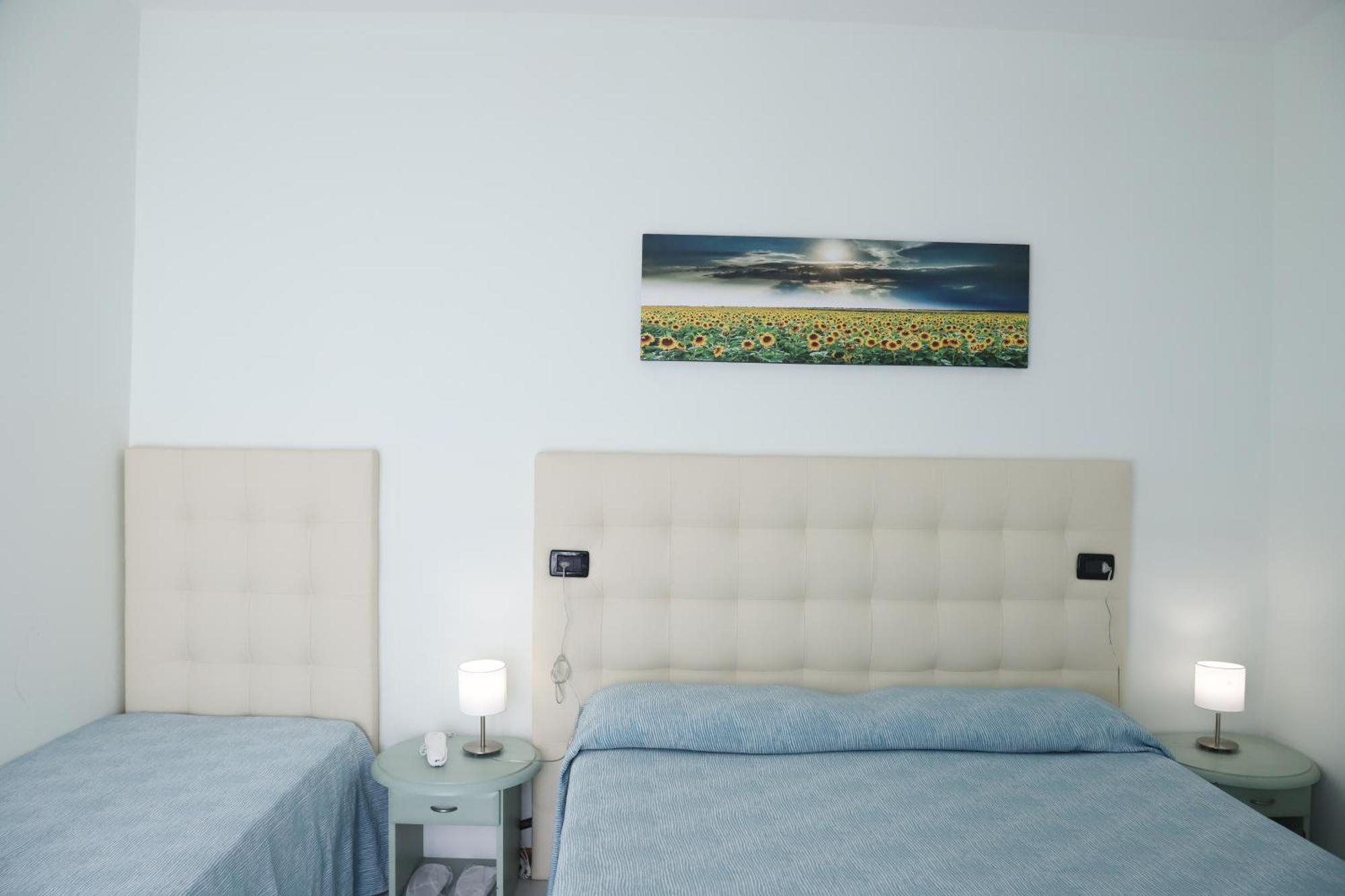 Hotel La Bussola リド・ディ・イエゾロ エクステリア 写真